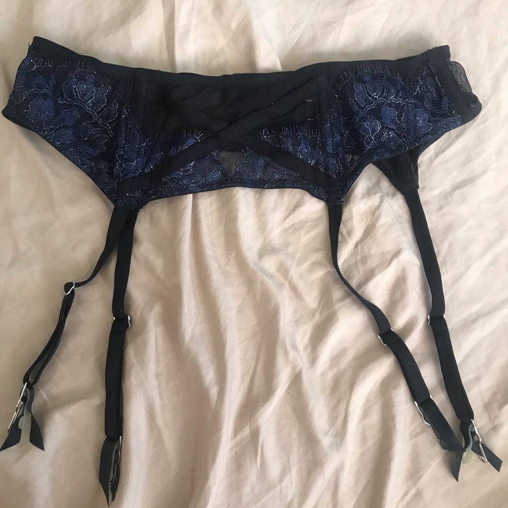 Victoria secret garter belt